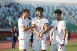پس از درخشش در فولاد؛ باشگاه عربستانی دنبال مدافع تیم ملی ایران/ حزباوی به اروپا میرود؟