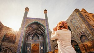سیمکارت گردشگری نداریم؟