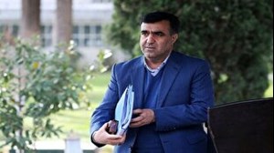 سلاجقه: مردم ماهیهای قرمز خود را به شهرداری و ادارات محیطزیست تحویل دهند