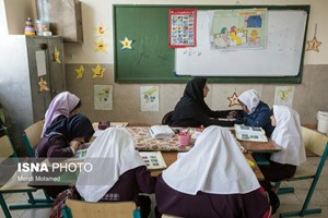 زنگنه توضیح داد: آیا شروع سال تحصیلی مدارس از سال آینده تغییر میکند؟