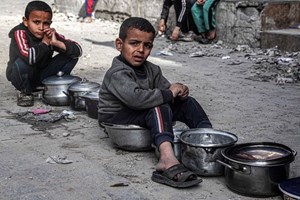 سازمان برنامه جهانی غذا: نیازمند نقاط ورودی اضافی برای وارد شدن کمکها به غزه هستیم