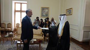 از سوی سفیر عربستان در تهران تقدیم امیرعبداللهیان شد؛ پیام پادشاه و ولیعهد عربستان برای رئیسی