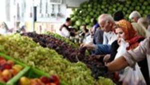 قیمت میوه از اول شهریور ارزان میشود