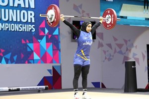 ۴ مدال دختران نوجوان و جوان ایران در وزنهبرداری قهرمانی آسیا
