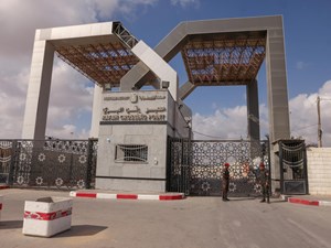 رسانه رژیم صهیونیستی: اسرائیل آماده عقب نشینی از گذرگاه رفح است
