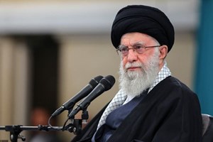 رهبر معظم انقلاب: مهمترین وظیفه حوزه، بلاغ مبین و زمینهسازی برای تمدن نوین اسلامی است