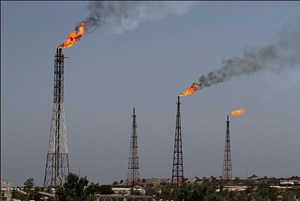 طی سه سال اخیر؛ ۲۱ هزار و ۴۰۰ میلیارد تومان معوقات حق آلایندگی خوزستان وصول شد