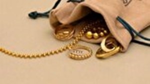 دو نشانه غیرقانونی بودن معاملات آنلاین طلا