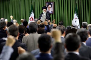 سخنگوی هیات رییسه مجلس خبر داد: نمایندگان مجلس یکشنبه به دیدار رهبری میروند