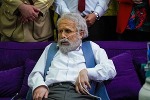 جواد رضویان چگونه ۹۰ ساله شد؟/ بچههای دهه ۶۰ و گریمهای ترسناک!
