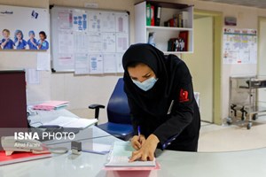 معاون درمان وزارت بهداشت: ۲۵ هزار نیرو به مراکز درمانی کشور اضافه میشوند