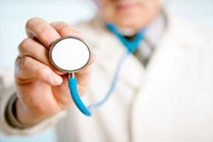 معاون وزیر بهداشت هشدار داد؛ کوچ پزشکان به مشاغل دیگر/ از کدام رشتهها استقبال نمی شود
